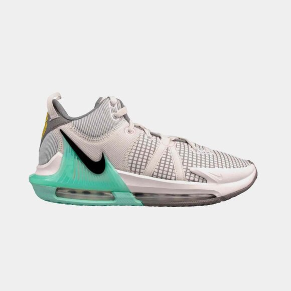 Nike Lebron Witness IIV. Brand New. Womens Size: 12 and 13.5. - Picture 3 of 8